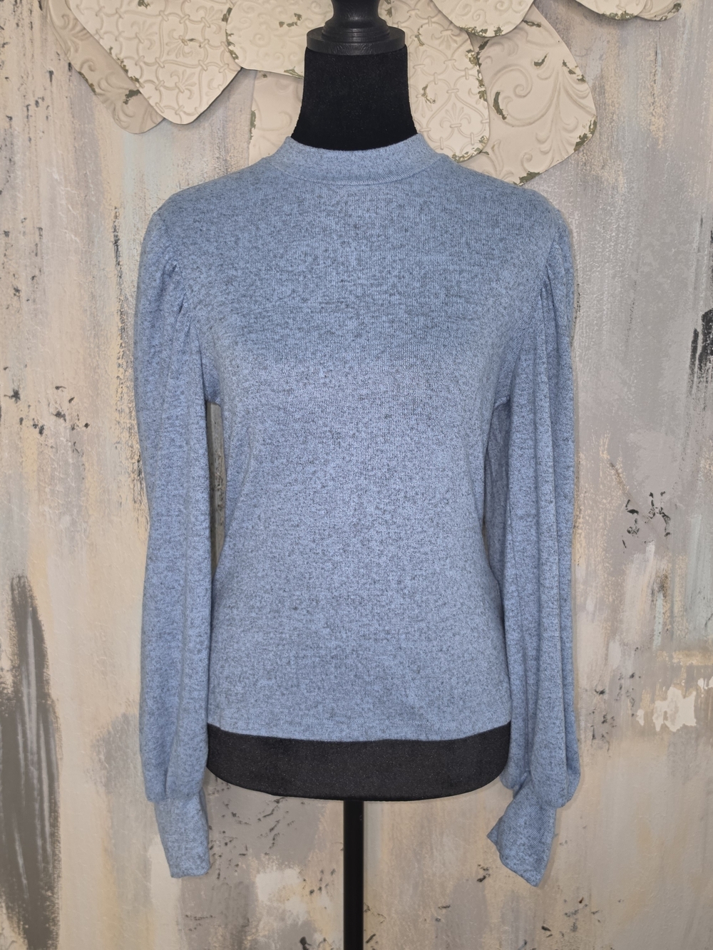 SHEIN Light Blue Crewneck Knit Puff-Sleeve Sweater Size 6